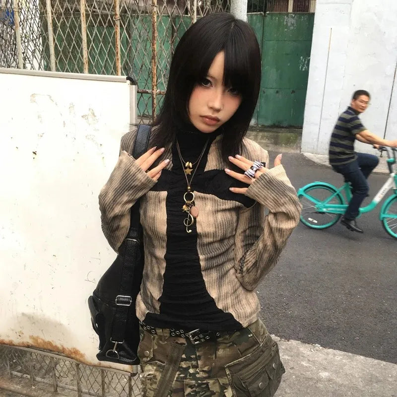 Japanese Y2k Ribbed Tops Vintage Harajuku Cross Print T-shirt Grunge Aesthetics Long Sleeve Patchwork Tops Trashy 2000s