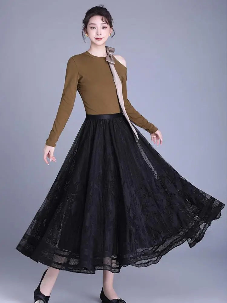 Spring Summer Women Vintage Black White Lace Elegant Long Skirts French Fashion Brown High Waist Vacation Pleated Skirt Popular