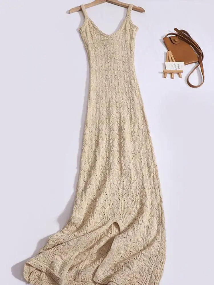 Summer French Beige Elegant Hollow Out Button Knitted Long Dress Women Fashion Temperament Sleeveless Backless Dress 2024 Simple