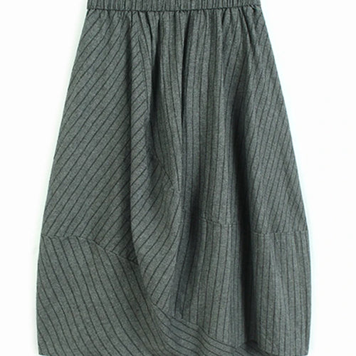 Load image into Gallery viewer, High Elastic Waist Black Striped Pocket Casual A-line Half-body Skirt Women Fashion Tide New Spring Autumn 2025 1DJ1205
