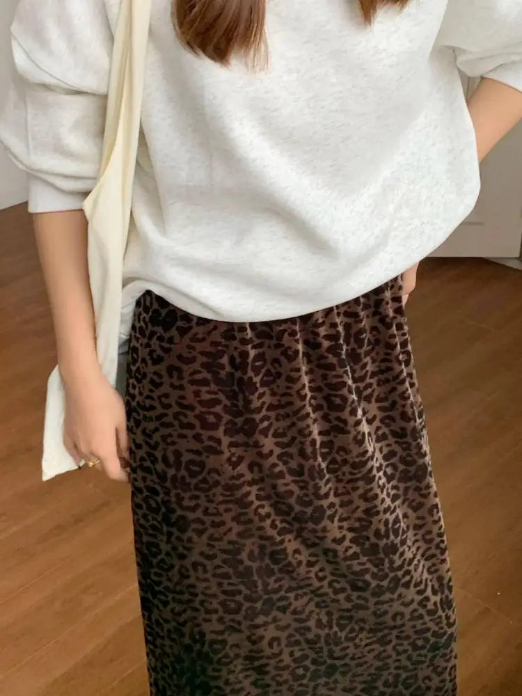 Vintage Ladies Velvet Leopard Print Elastic High Waist Holiday Party Long Skirts Autumn Winter Women Elegant Boho Skirt Popular
