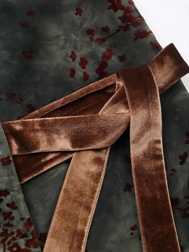 Women Green Flocking Bandage Big Size Vintage Blazer New Lapel Long Sleeve Jacket Fashion Tide Spring Autumn 2025 CPG1129