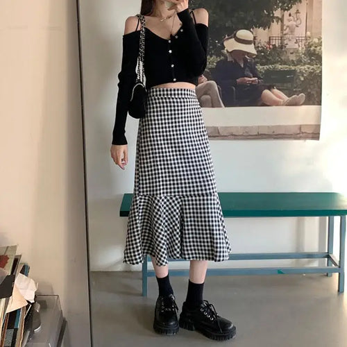 Load image into Gallery viewer, 2023 New Spring Summer Women Skirt High Quality Black White Plaid Mermaid Skirt Elastic High Waist Slim Versatile Midi Skirts
