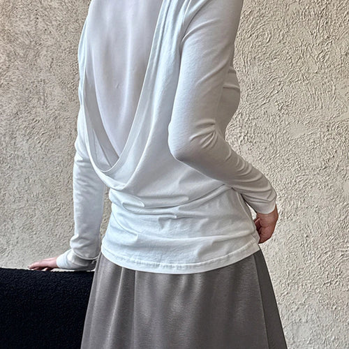 Load image into Gallery viewer, Women Gray Back Perspective Pleated Elegant Slim T-shirt New Round Neck Long Sleeve Fashion Spring Autumn 2025 1DJ0819
