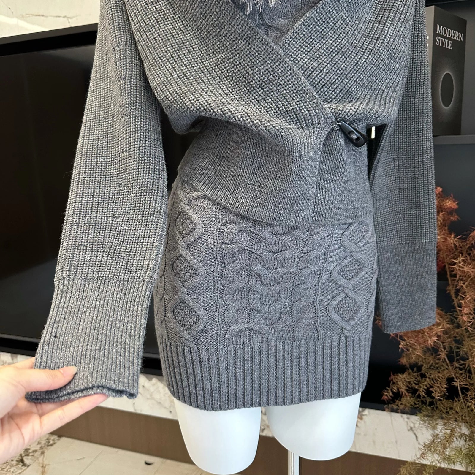 Retro New Two Piece Set Women Grey Lace Elegant Knitted High Neck Sleeveless Knit Slim Dress And Long Sleeve Short Cardigan Tops