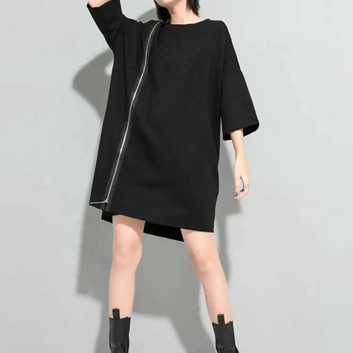 Load image into Gallery viewer, Women Black Zipper Big Size Dress New Round Neck Three-quarter Sleeve Loose Fit Fashion Tide Spring Autumn 2025 1DF5283
