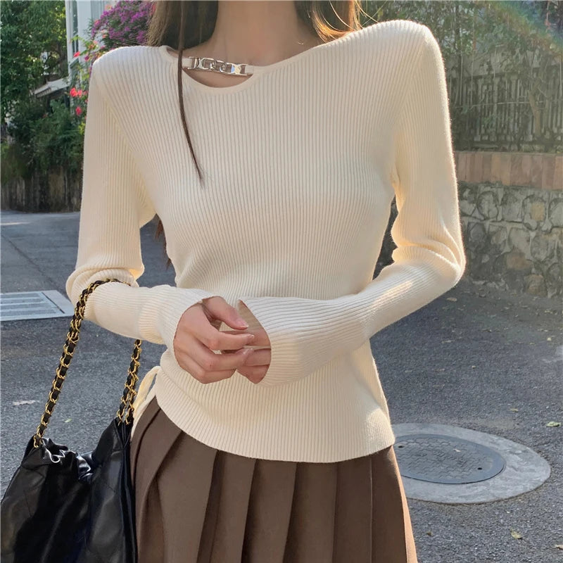 y2k Aesthetic Tops Women Clothes Solid Color Metal Chain Decor Round Neck Long Sleeve Knitted T Shirts 2000s Streetwear