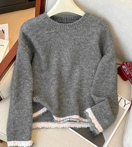 French Fashion Autumn Winter Beige Red Patchwork Elegant Short Sweater Women's 2024 New Grey Round Neck Long Sleeved Knitted Top