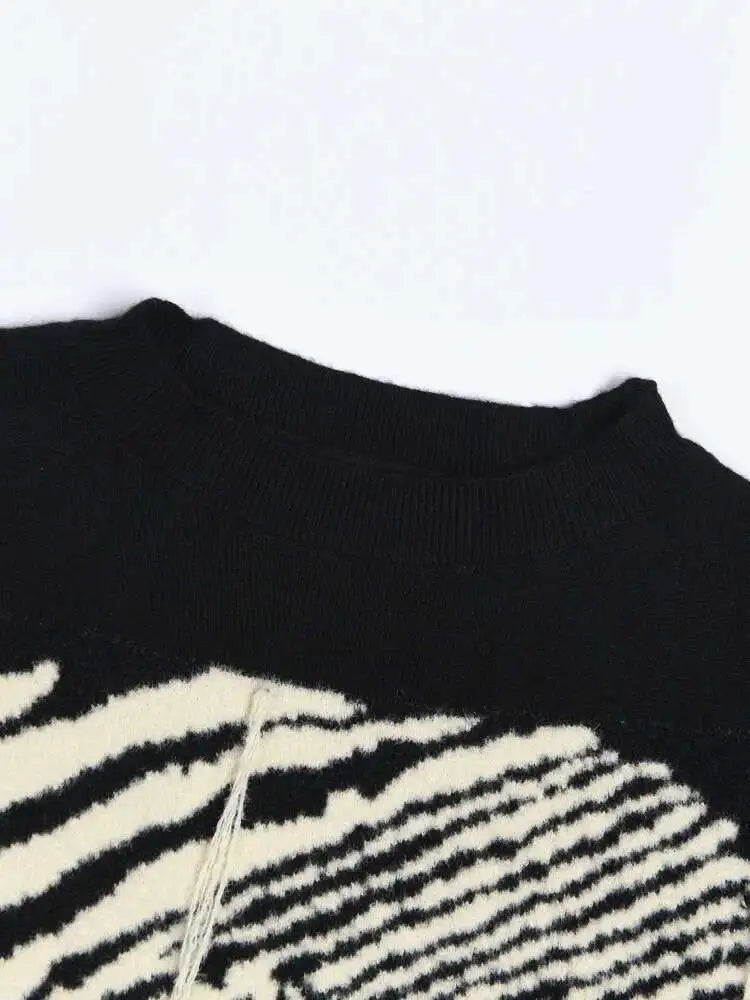 Women  Knitting Striped Tassels Big Size Dress New Round Neck Long Sleeve Loose Fit Fashion Tide Spring Autumn 2025 SG592