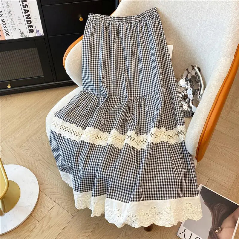 French Sweet Black Plaid Patchwork Lace Hollow Out High Waist Long Skirt 2025 Spring Summer New Women Holiday Pleated Skirt Slim