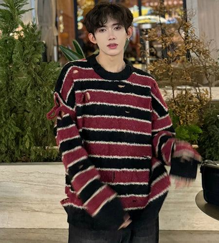 Niche Design Men's Sweaters Round Collar Casual Striped Hole Design Contrast Color Loose Male Pullover Knits Chic 9C4142