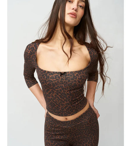 Sexy Square Neck Long Sleeved Leopard Print Top Cropped Pants Elastic Tight Set Women Spring New 2025 Two-piece Set