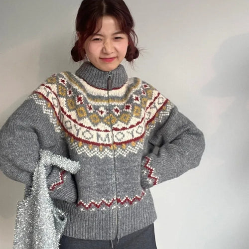 Load image into Gallery viewer, Jacquard Sweet Christmas Vintage Cardigans Women Harajuku Zipper Grunge Sweaters Loose Streetwear Knitted Coats Y2k Aesthetic
