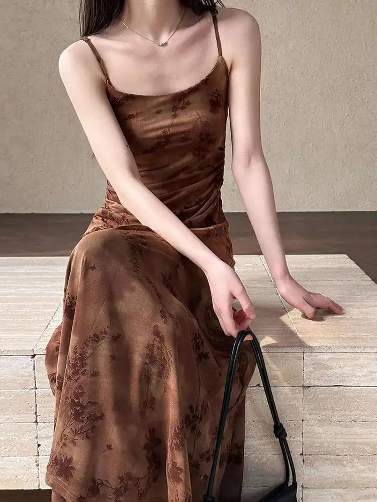 Women Brown Printed Vintage Long Spaghetti Strap Dress New Round Neck Sleeveless Fashion Tide Spring Summer 2025 1DJ0289