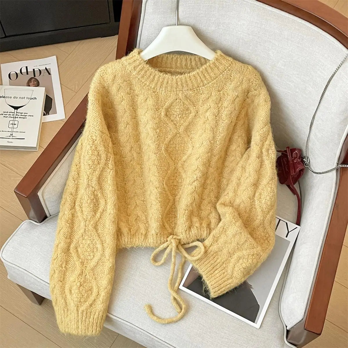 French Fashion Autumn Winter Beige Yellow Elegant Drawstring Lace-up Short Sweater Women's 2024 New Grey Long Sleeved Knit Tops