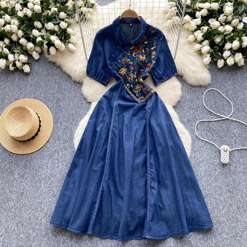 Load image into Gallery viewer, Vintage Chinese Style Summer Blue Embroidery Pleated Denim Long Dress Women Elegant Short Sleeve Princess Party Evening Dresses
