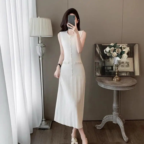 Load image into Gallery viewer, Korean Women's Black Knit Round Neck Sleeveless Office Lady Dress Summer Retro Fashion Beige Pearl Temperament Long Dress Trendy
