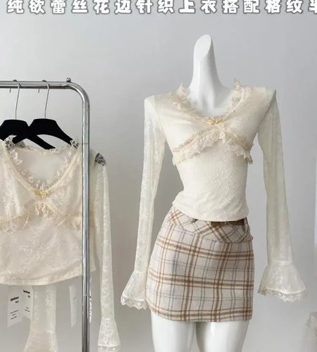 Vintage Women Beige Lace Ruffle Edge Tops Autumn Long Sleeve Elegant Short Shirts French V-neck Festival Versatile Blouse Simple