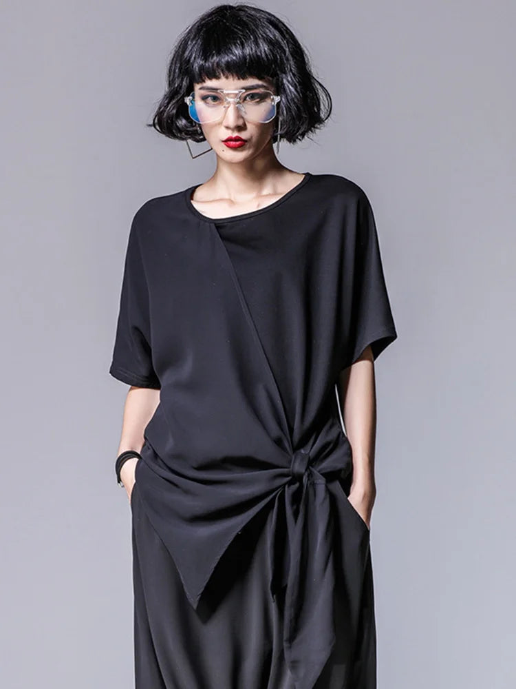Women Black Asymmetric Chiffon Pleated Big Size T-shirt New Round Neck Short Sleeve Fashion Spring Summer 2025 1DF4730