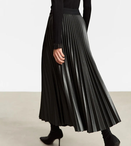 Minimalist Retro Fashion Women Skirts 2024 Winter New A-line Pleated PU Simple Office Lady Leather Skirt Female 12323021