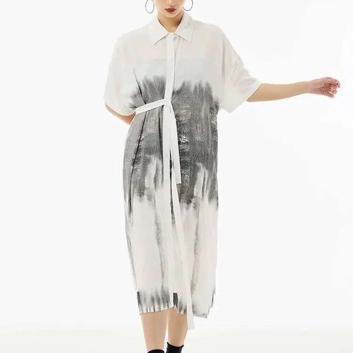 Load image into Gallery viewer, Women Green Pattern Printed Belted Big Size Shirt Dress New Lapel Short Sleeve Fashion Tide Spring Summer 2025  1DH5759
