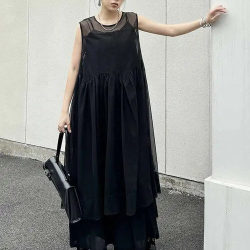 Load image into Gallery viewer, Women Black Mesh Perspective Pleated Big Size Elegant Dress New Round Neck Sleeveless Fashion Spring Summer 2025  1DH5841
