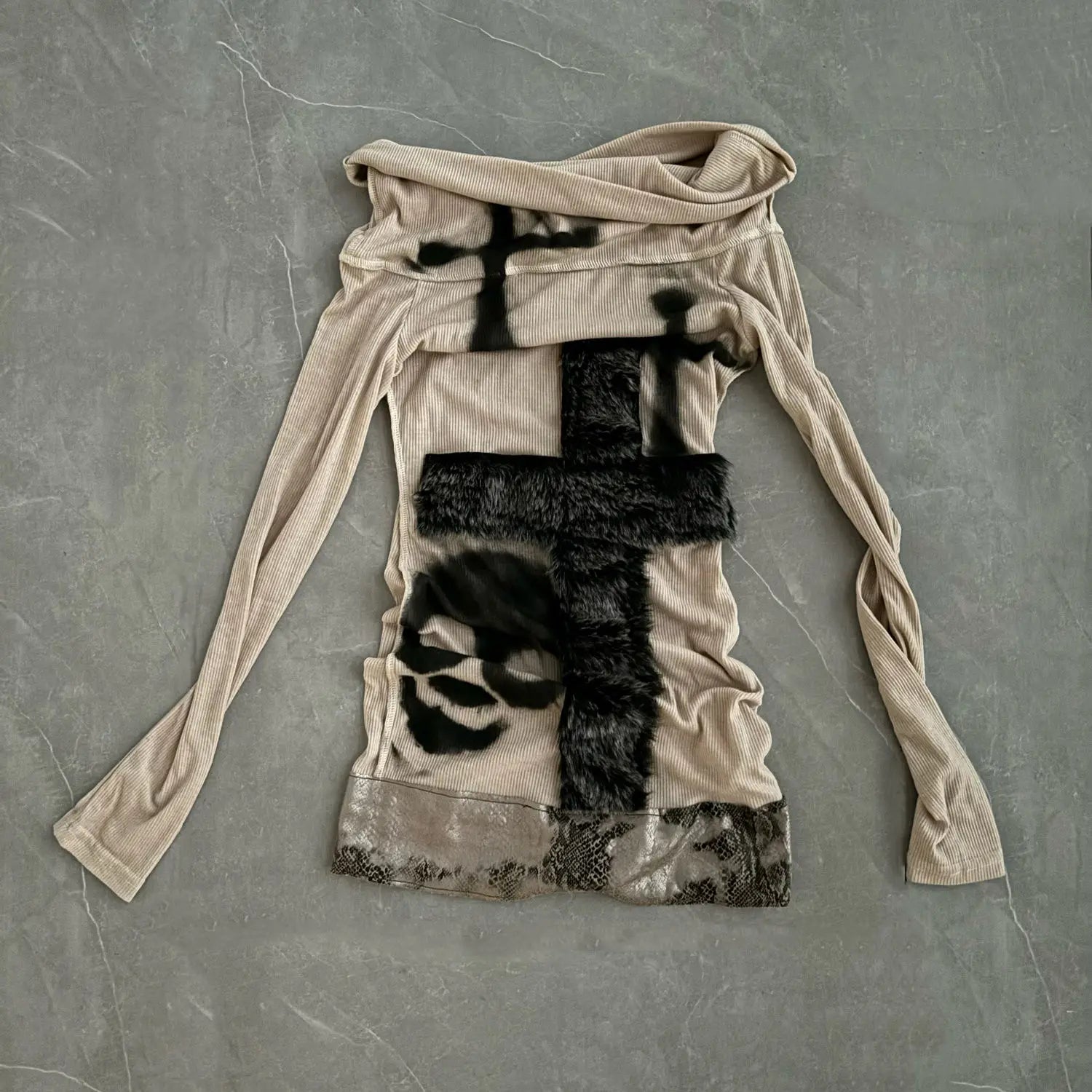 Y2k Aesthetic Off Shoulder Fur Patchwork Sexy T Shirt Harajuku Punk Skull Print Slash Neck Tops Streetwear Fairy Vintage Tees