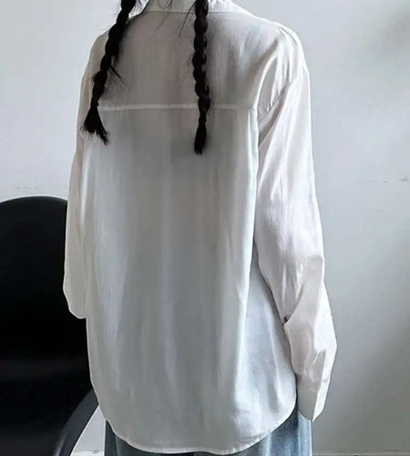 Women White Lace Perspective Thin Big Size Blouse New V-neck Long Sleeve Shirt Fashion Tide Spring Autumn 2025  1DJ0733