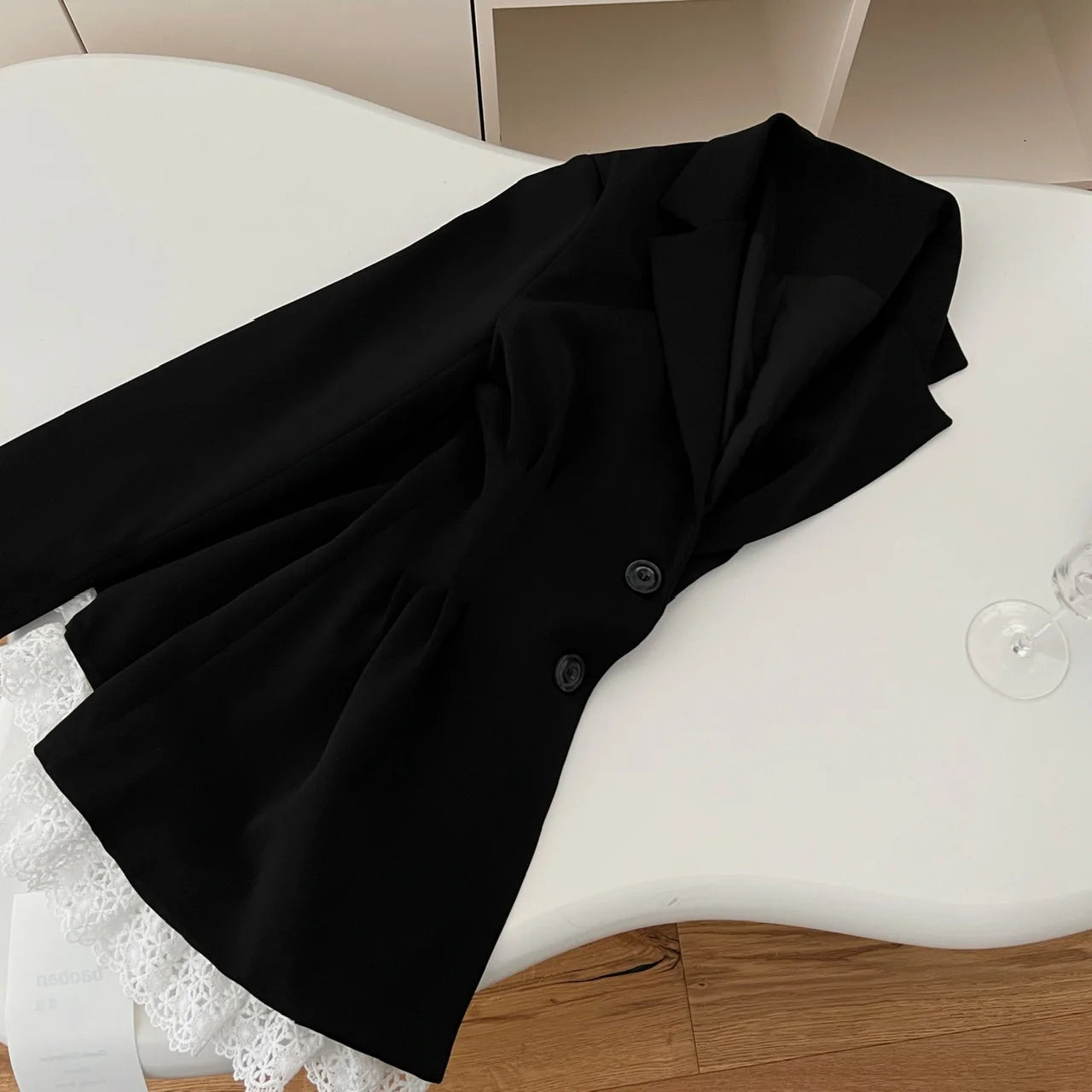 Vintage French New Women Black Patchwork Lace Single Breasted Bandage Blazer Jacket Autumn Winter Sweet Temperament Tops Fashion