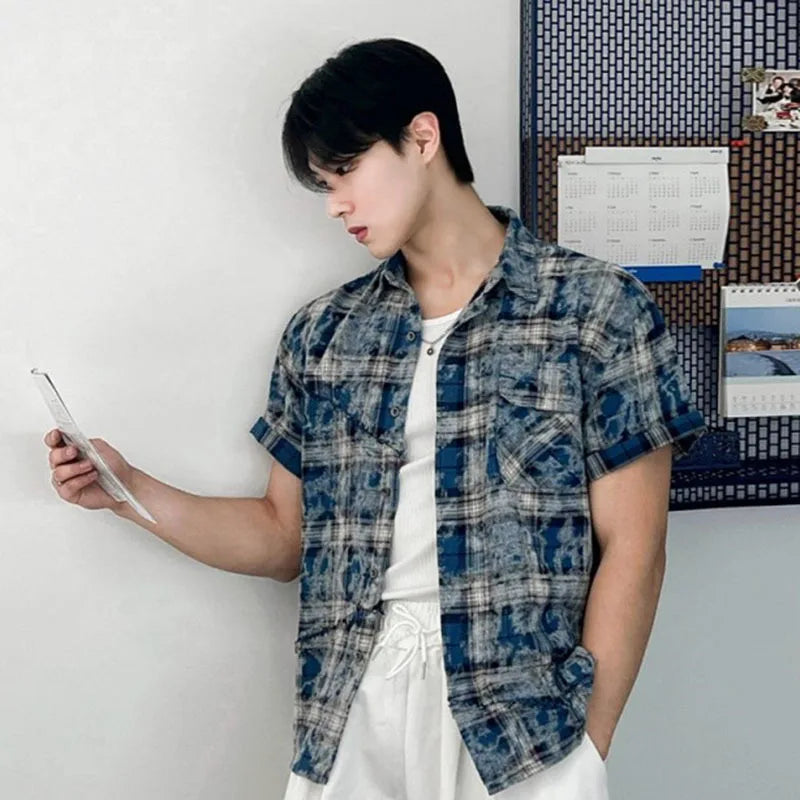 Men's Tie Dye Short Sleeve Shirts New Summer Loose Plaid Korean Turn-down Collar Trendy Male Clothing Loose Fiting 9W1626