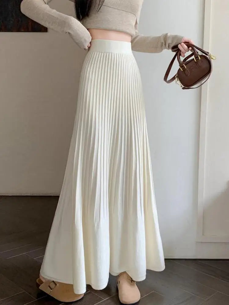 Autumn Winter Women's Black Elastic High Waist Skirt Korean Version Retro Beige Elegant Vacation Party Pleated A-line Long Skirt