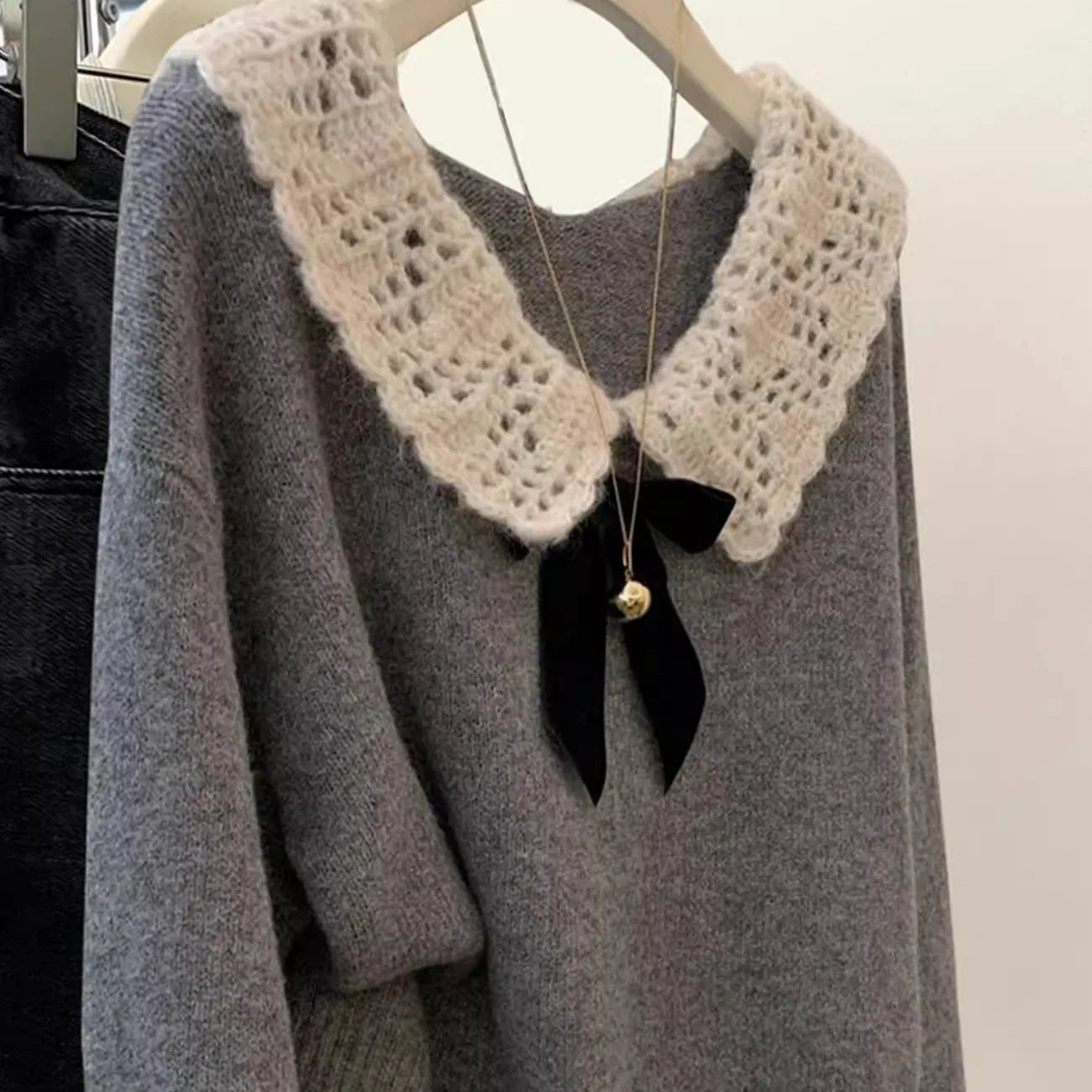 Autumn Winter New Grey Patchwork Long Sleeved Bow Knitted Sweater Vintage Woman Beige Elegant Loose Festival Pullover Slim Tops