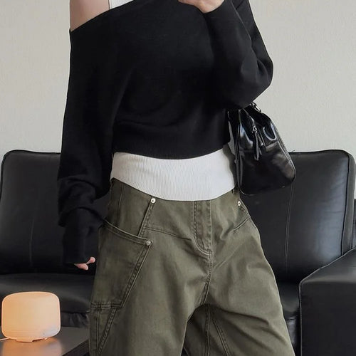 Load image into Gallery viewer, Black Color-block Knitting Sweater Irregular Neck Long Sleeve Women Pullovers New Fashion Tide Spring Autumn 2025 1DJ0158
