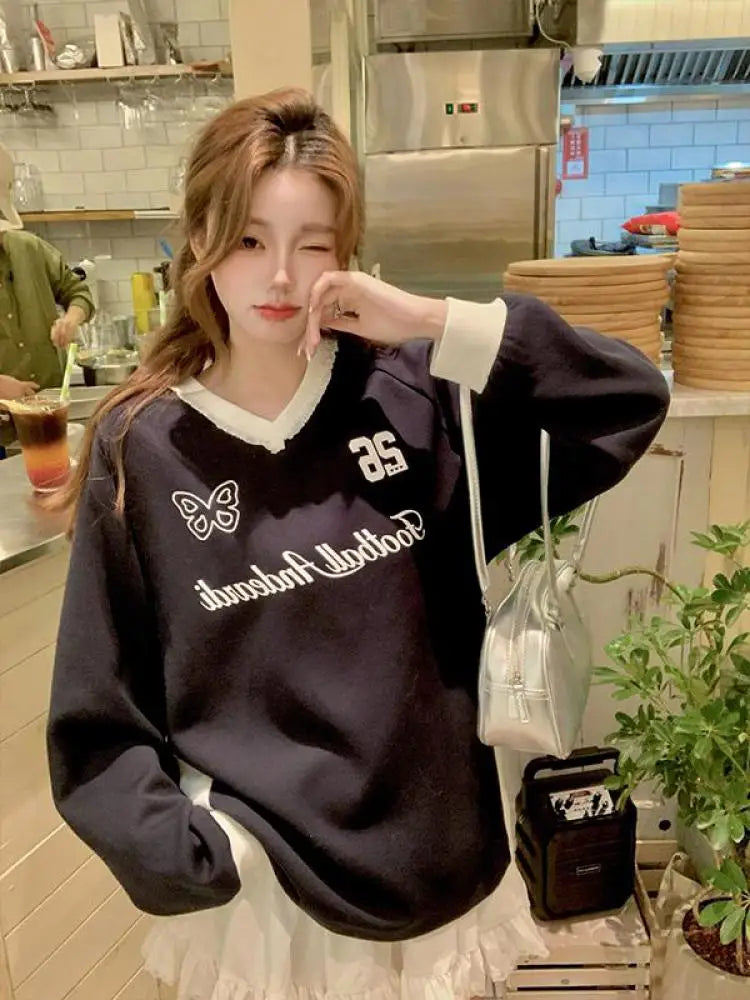 Autumn Winter 2025 Blue Patchwork Elegant Pullover Fashion Short Sweatshirt Women Pink Letter Print V Neck Long Sleeve Tops Chic