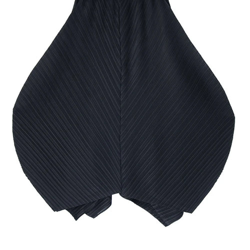 Load image into Gallery viewer, High Elastic Waist Black Pleated Irregular Shaped Bud Half-body Skirt Women Fashion Tide New Spring Autumn 2025 1DJ1411
