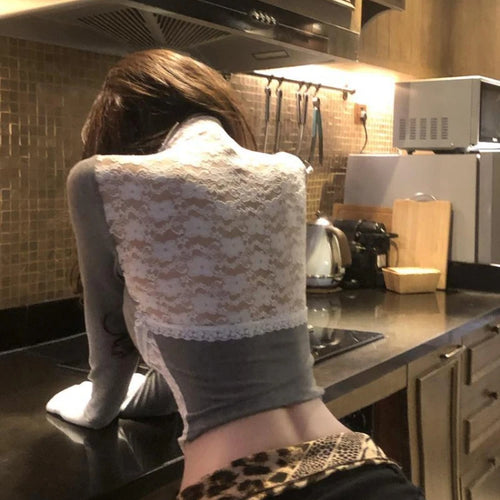 Load image into Gallery viewer, Y2k Aesthetic Vintage Lace Patchwork Tees 2025 Slim Fit Streetwear Autumn Bow Tshirts Women Harajuku Grunge Bottoming Crop Tops
