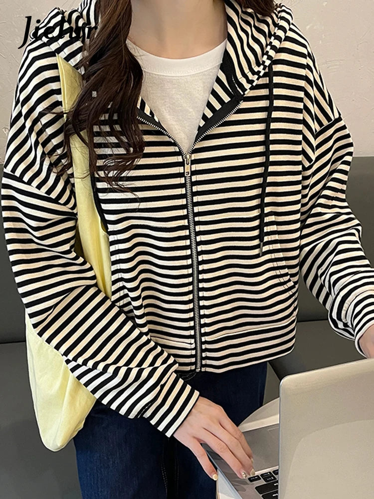 Chic Zipper Female Sweatshirt Hooded Spell Color Black Striped Hoodies Women Autumn Loose Short Jacket Tracksuit M-XL