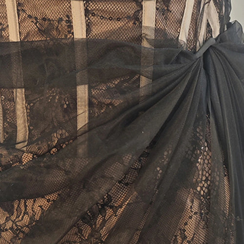 Load image into Gallery viewer, Solid Spliced Lace Slimming Dresses For Women Strapless Sleeveless High Waist Temperament Dress Female Fashion New
