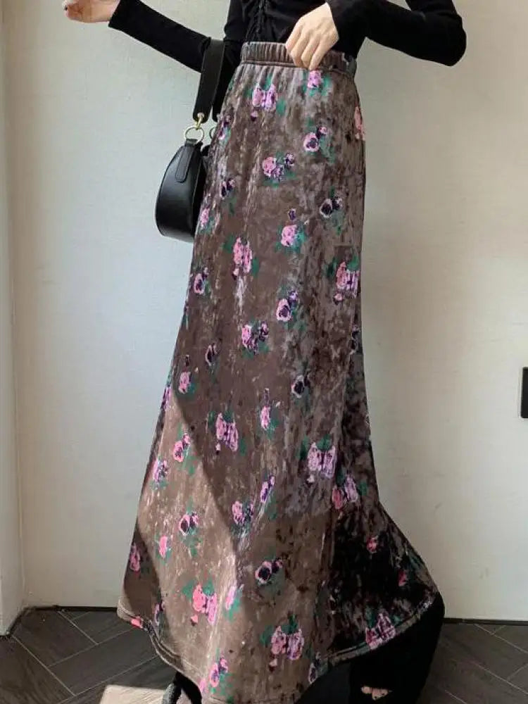 Retro Brown Floral Elegant Party Long Skirt Black Print Elastic High Waist Velvet Skirts Autumn Winter All-match Fashion Women