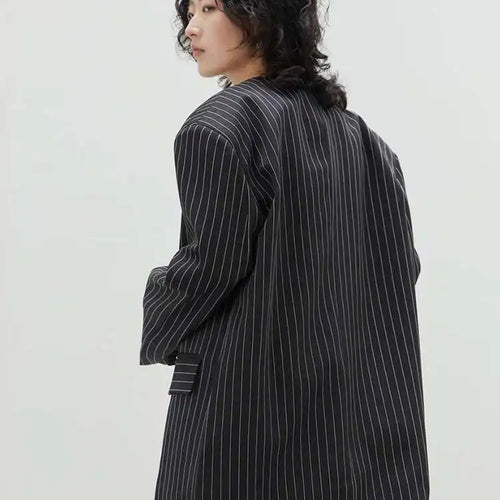 Load image into Gallery viewer, Women Black Striped Big Size Casual Blazer New O-neck Long Sleeve Loose Fit Jacket Fashion Tide Spring Autumn 2025 1DH0147
