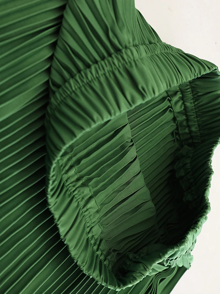 High Elastic Waist Red Bow Rhinestones Pleated A-line Half-body Skirt Women Fashion Tide New Spring Autumn 2025 1DJ1260