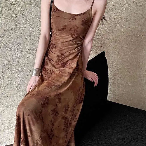 Load image into Gallery viewer, Women Brown Printed Vintage Long Spaghetti Strap Dress New Round Neck Sleeveless Fashion Tide Spring Summer 2025 1DJ0289
