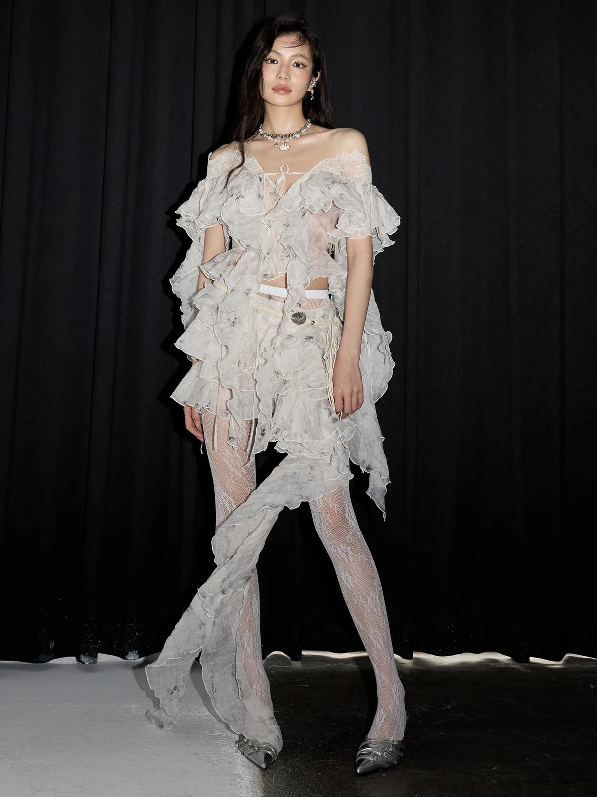 High Waist Beige Printed Irregular Ruffles Elegant Half-body Skirt Women Fashion Tide New Spring Summer 2025 1DJ1455