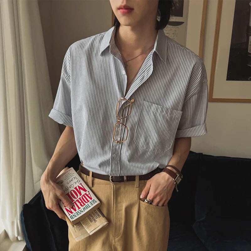 Men's Shirts New Summer Striped Short Sleeved Loose Male Lapel Casual Single Breasted Shirt Korean Trendy Male Top 9W1621