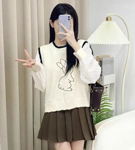 Korean Version Vintage White Patchwork Rabbit Embroidered Sweater For Women Autumn Winter Long Sleeved Loose Knitted Top Popular