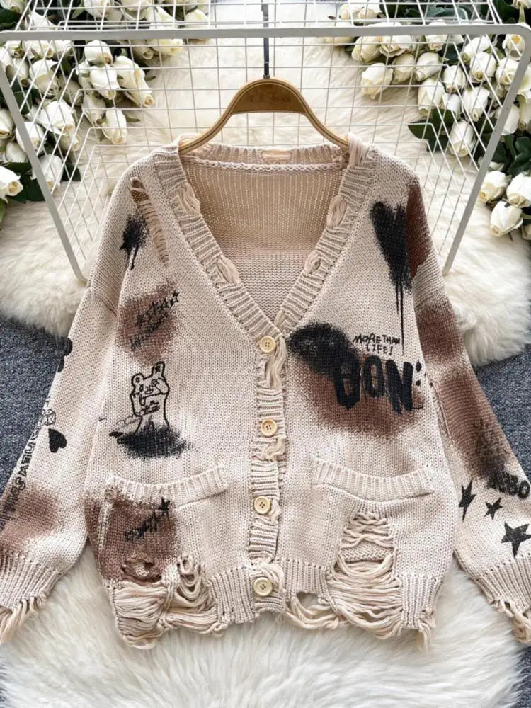 Autumn Winter Women Beige Graffiti Print Loose Long Sleeve Fashion Cardigan Knitted Sweaters Korean Casual Button Hole Tops Chic