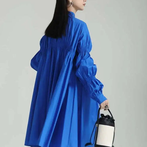 Load image into Gallery viewer, Women Blue Irregular Pleated Big Hem Shirt Dress New Stand Neck Long Sleeve Loose Fashion Tide Spring Autumn 2025 1DF9549
