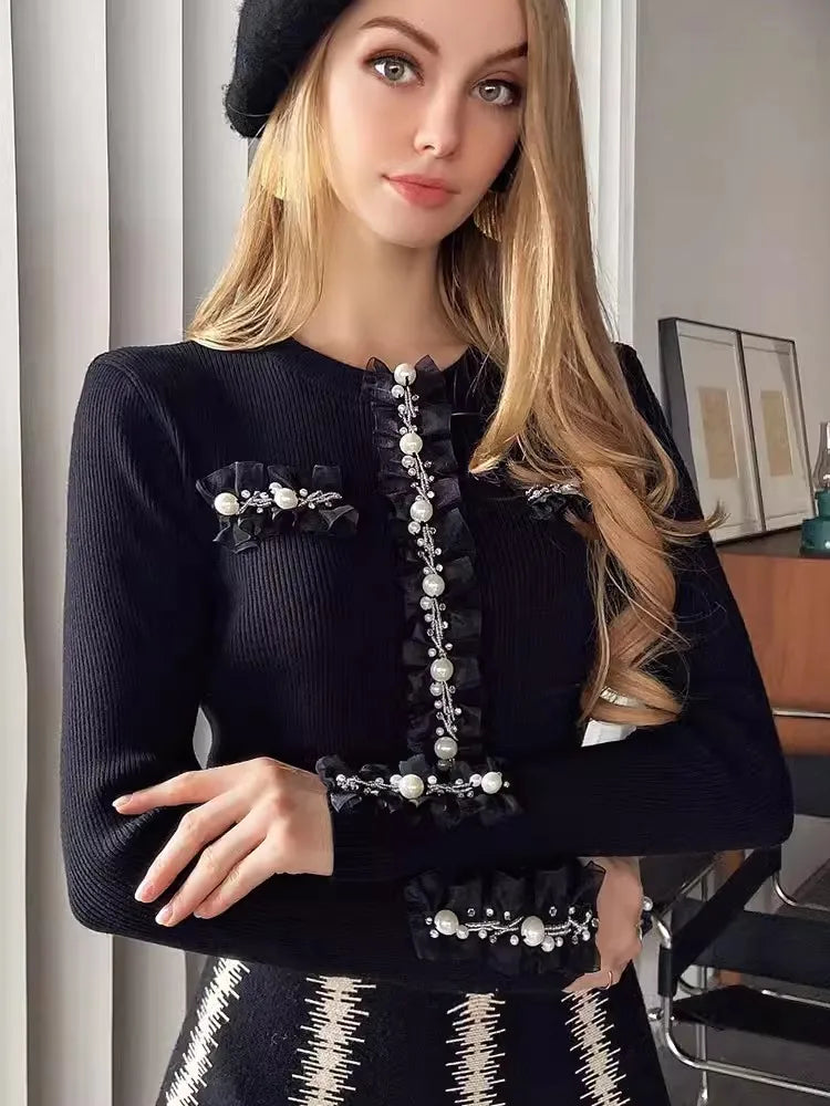 Retro Designers Elegant Pearl Beaded Quality Black Knitted Cardigan Sweater Tops Short Length C-123