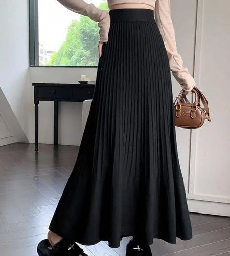 Autumn Winter Women's Black Elastic High Waist Skirt Korean Version Retro Beige Elegant Vacation Party Pleated A-line Long Skirt