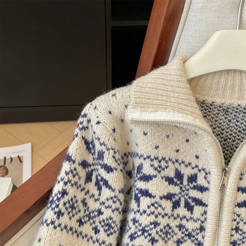 Load image into Gallery viewer, French Autumn Winter Beige Print Elegant Zipper Cardigan Short Sweater Women's Vintage 2024 New Long Sleeved Knitted Tops Trendy
